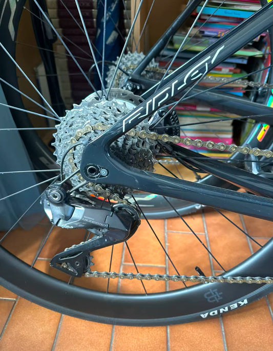 Direct mount hanger Ridley