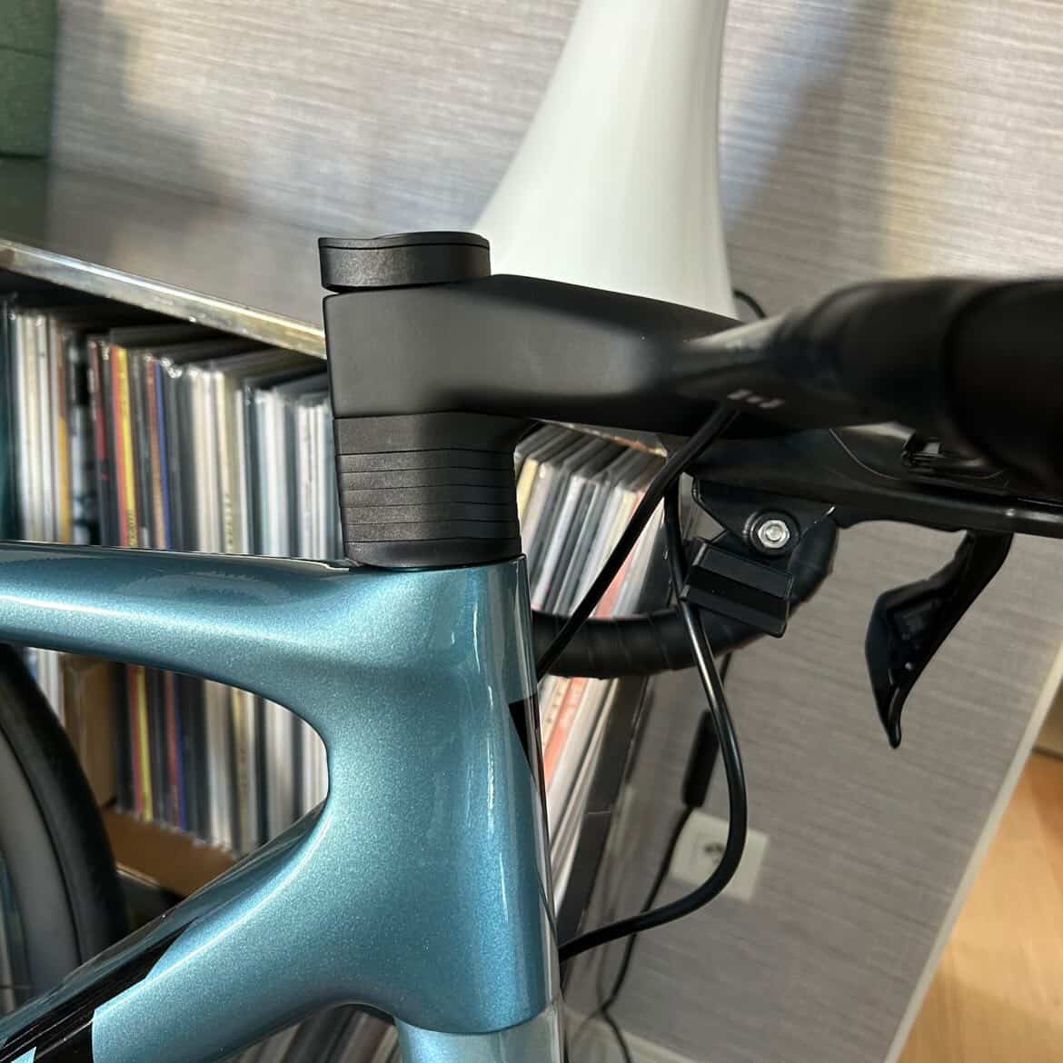 Exs Aerover integrated bar